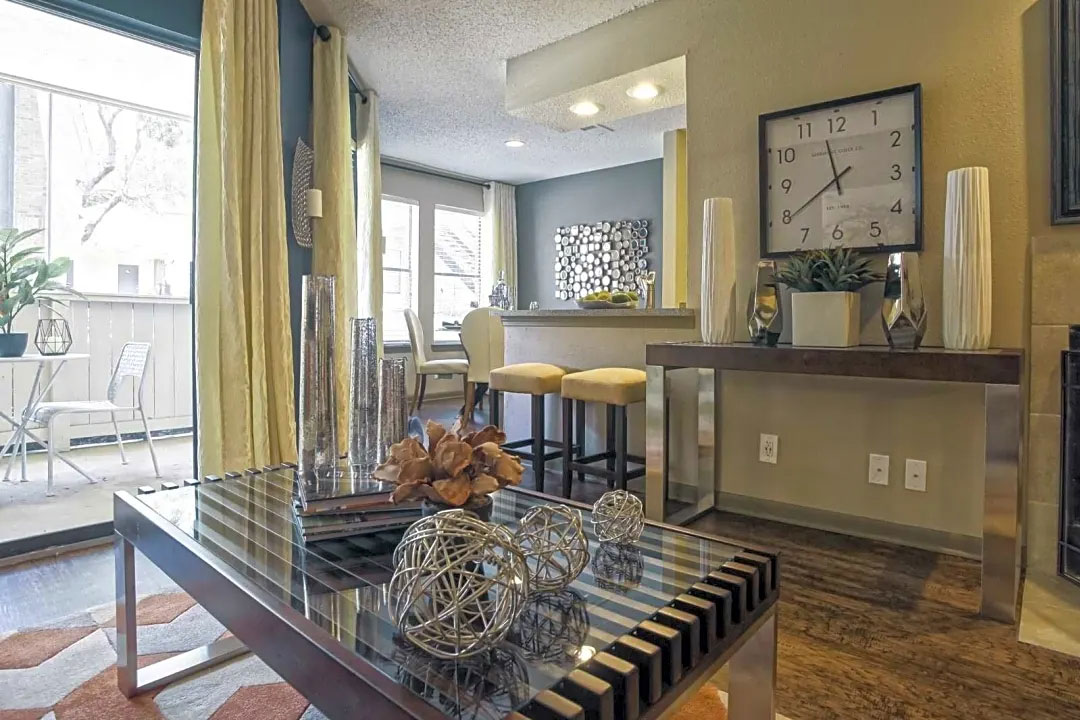 Wide Open Floor Plan at Ridgeview Place Apartments in Irving, TX
