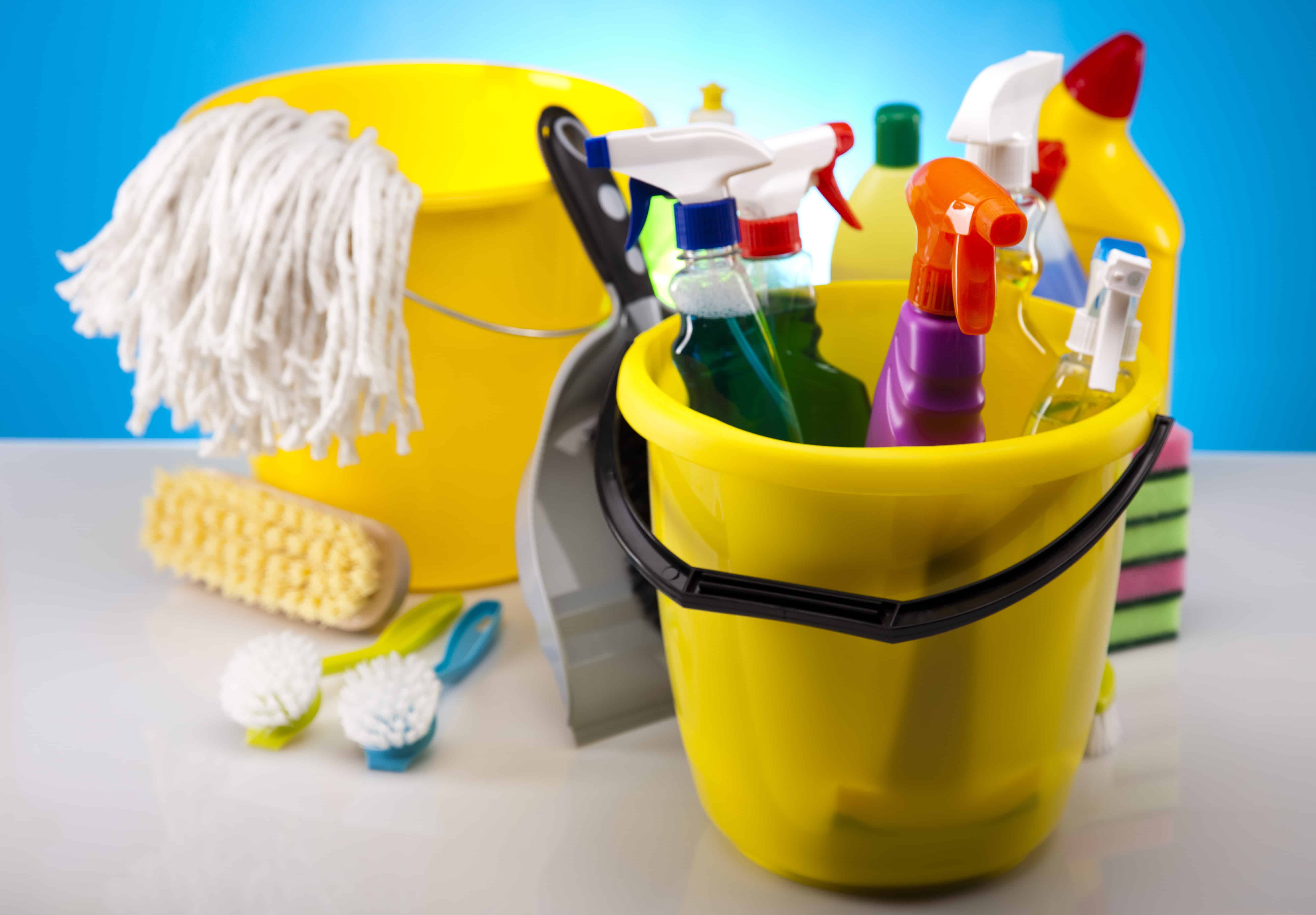 10 Spring Cleaning Tips! Cover Photo