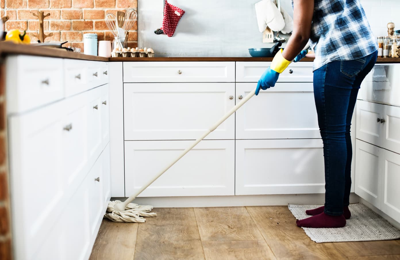Here’s What You Need to Know Before You Disinfect Your Floors Cover Photo