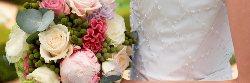 Planning a Wedding Is Much Easier with These Online Registries – Check Them Out! Cover Photo