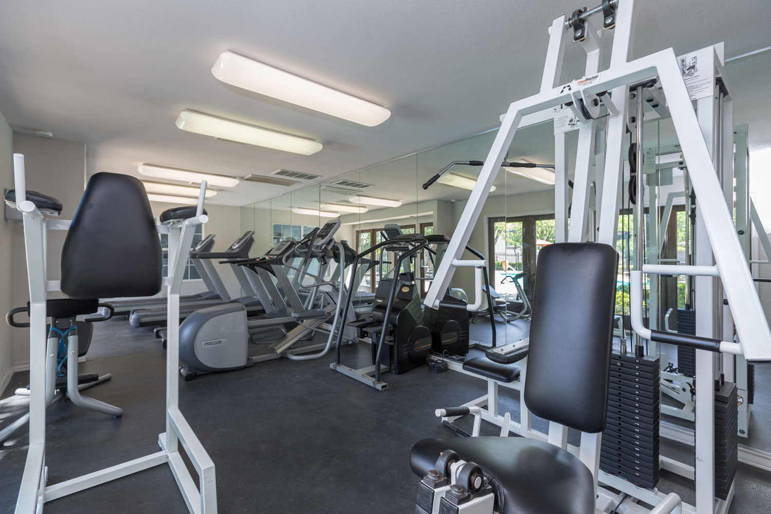 Strength Machines Available at Sapphire Apartments in San Antonio, TX