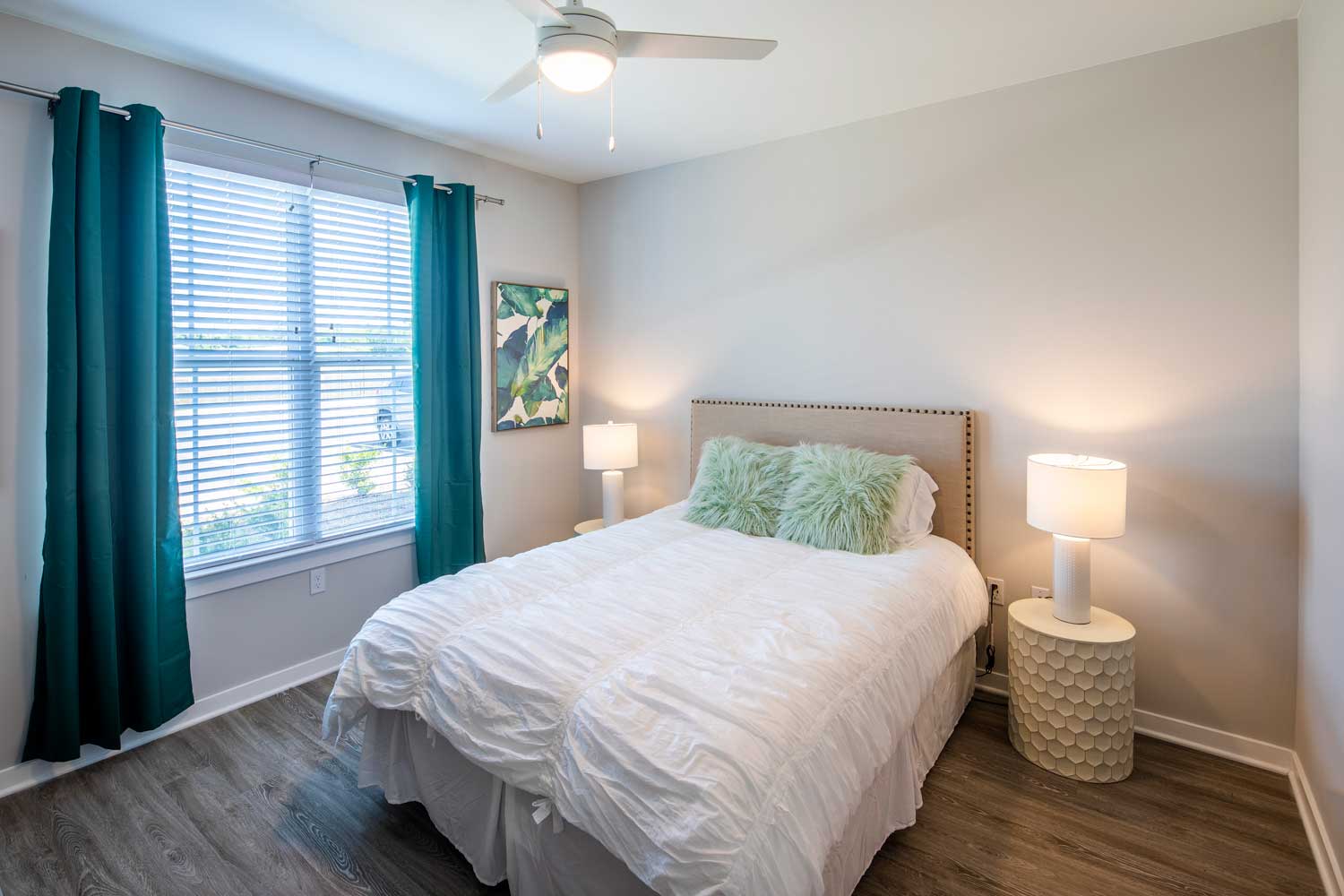 Two Bedroom Apartments at Sawgrass Point in Gonzales, Louisiana