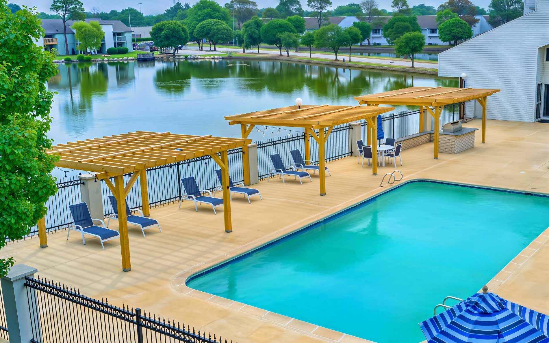 Shoreline Apartments