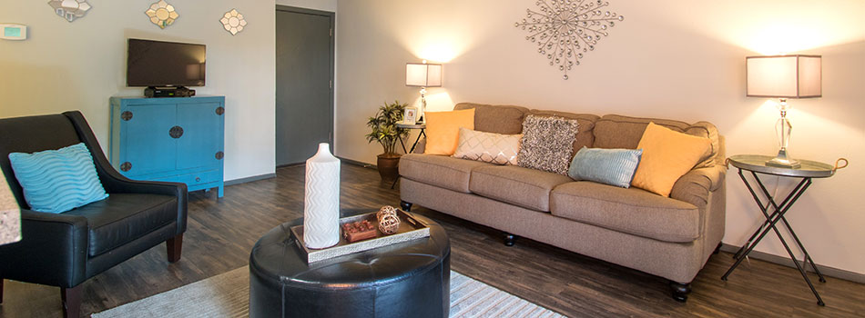 1 & 2 Bedroom Apartments for Rent at Songbird Apartments in North Central San Antonio, TX.