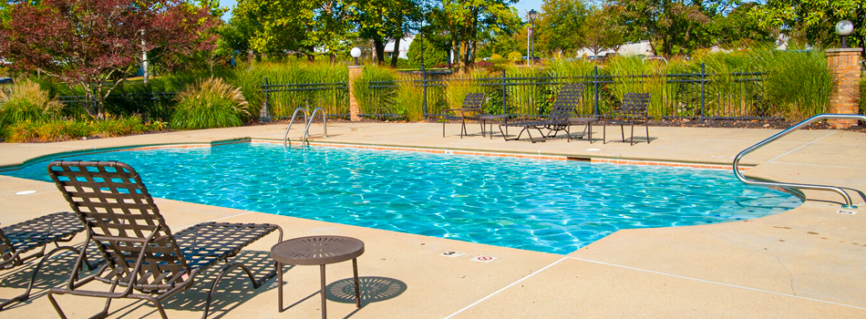 Swimming Pool with Sundeck at Stone Bridge Apartments