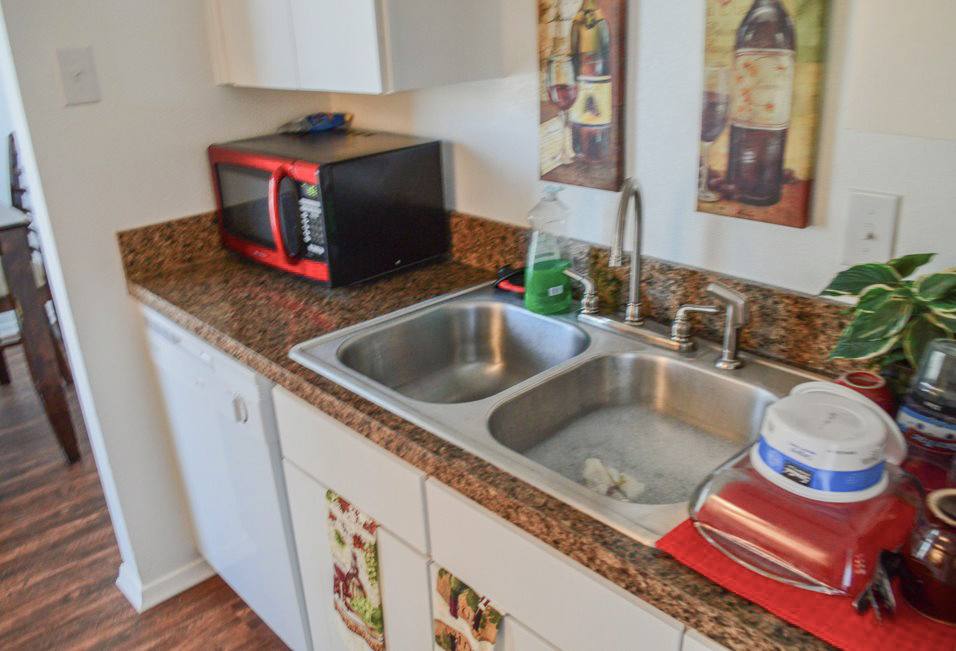Fully Equipped Kitchen at Summer Glen Apartments in Dallas, Texas