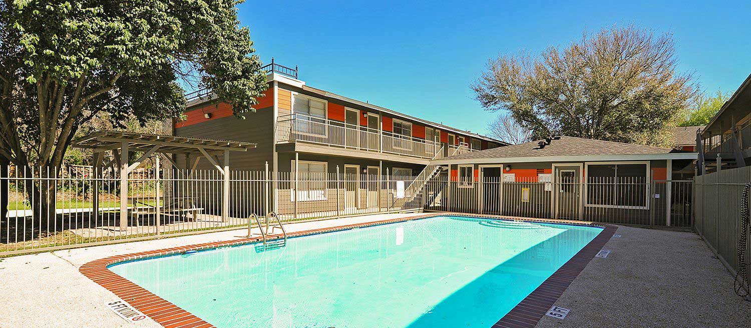 Swimming Pool at Sungate Apartments in San Antonio, Texas