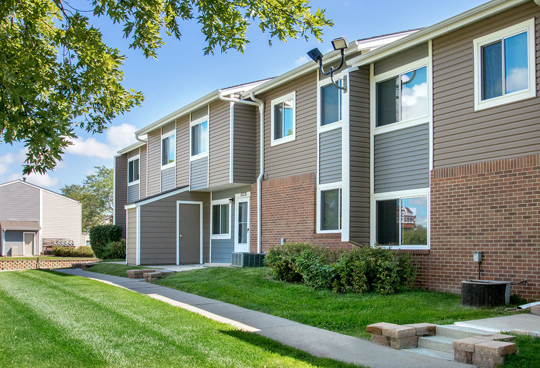 Sunset Ridge Townhomes