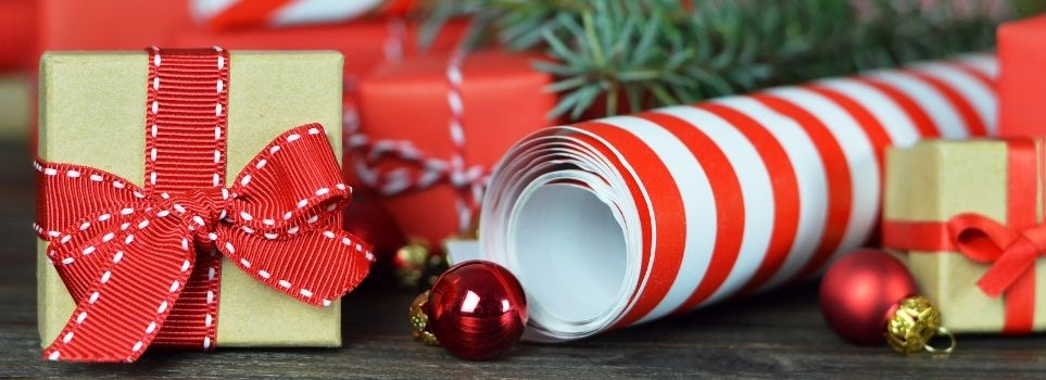 Still a Few Loved Ones to Take Care of This Holiday Season? Here Are 3 Last-Minute Gift Ideas  Cover Photo