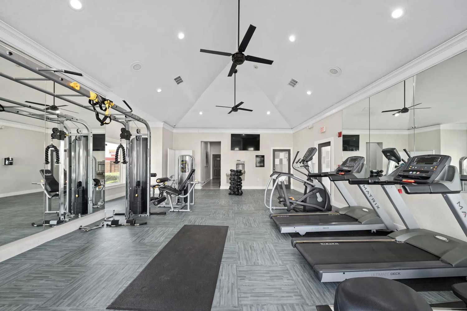 On-site Fitness Center Tides in Haverwood Apartments, Dallas