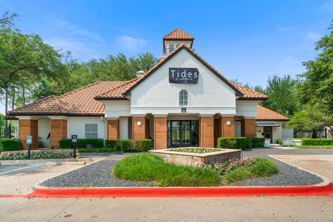 Welcome to Tides at Lewisville in Lewisville, TX