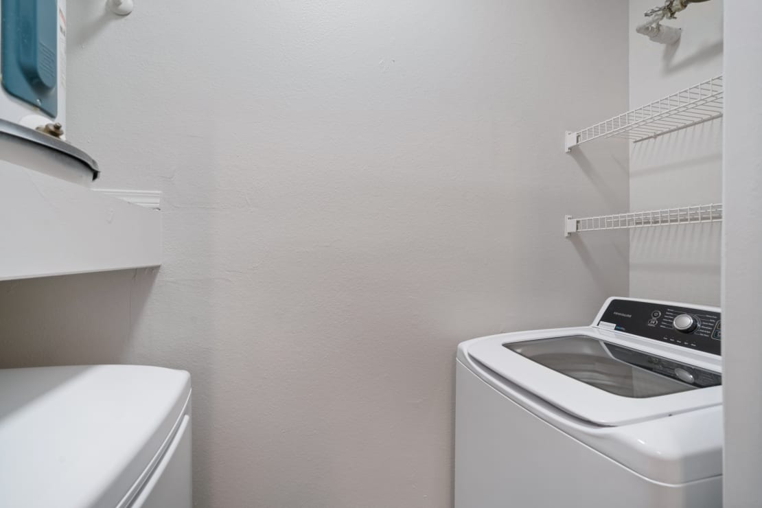 Tides at Lewisville Apartments with Laundry Room