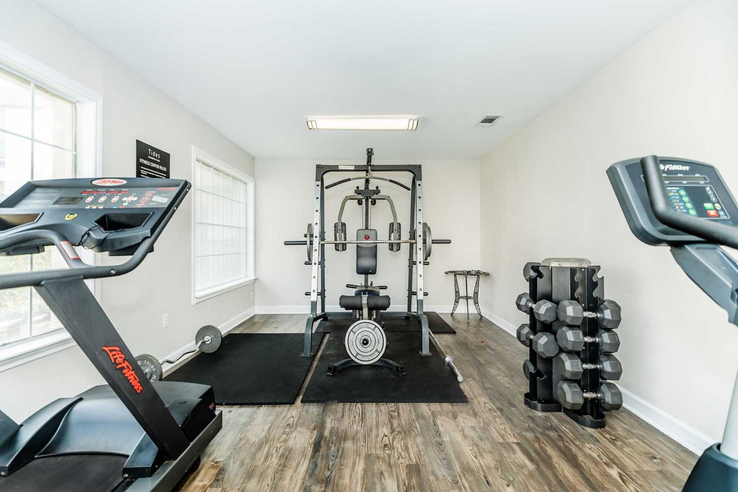 Fitness Center in Tides on North Plaza Apartments