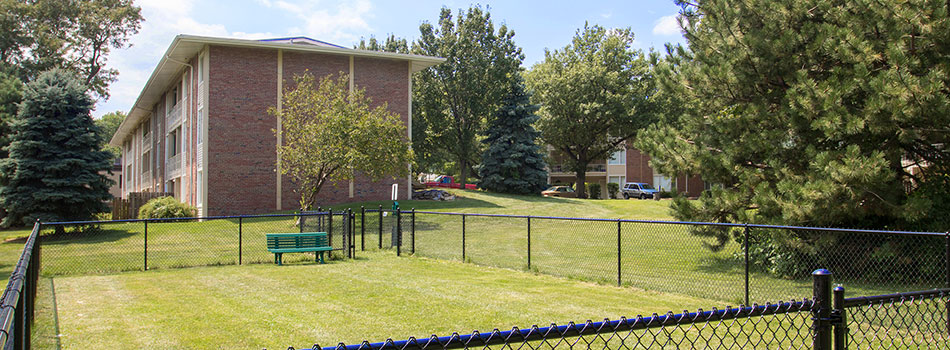 1 & 2 Bedroom Apartments for Rent with Dog Park at Trenridge Gardens in East Lincoln, NE.