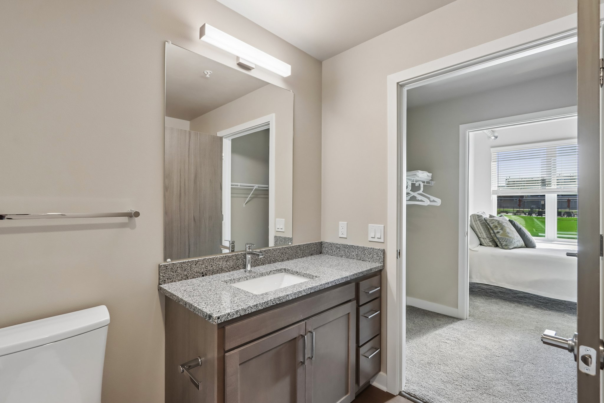 The View at Huxley Yards Apartments in Madison, WI Bathroom Interior