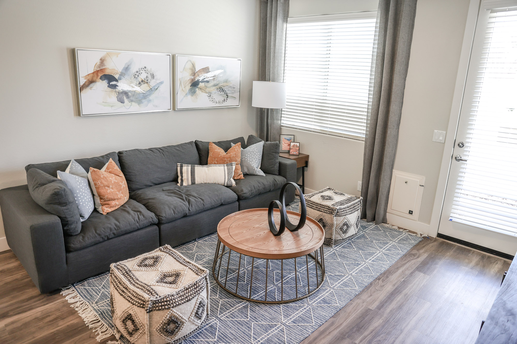 Upscale Apartments For Rent at Village at Pioneer Park Apartments in Peoria, AZ