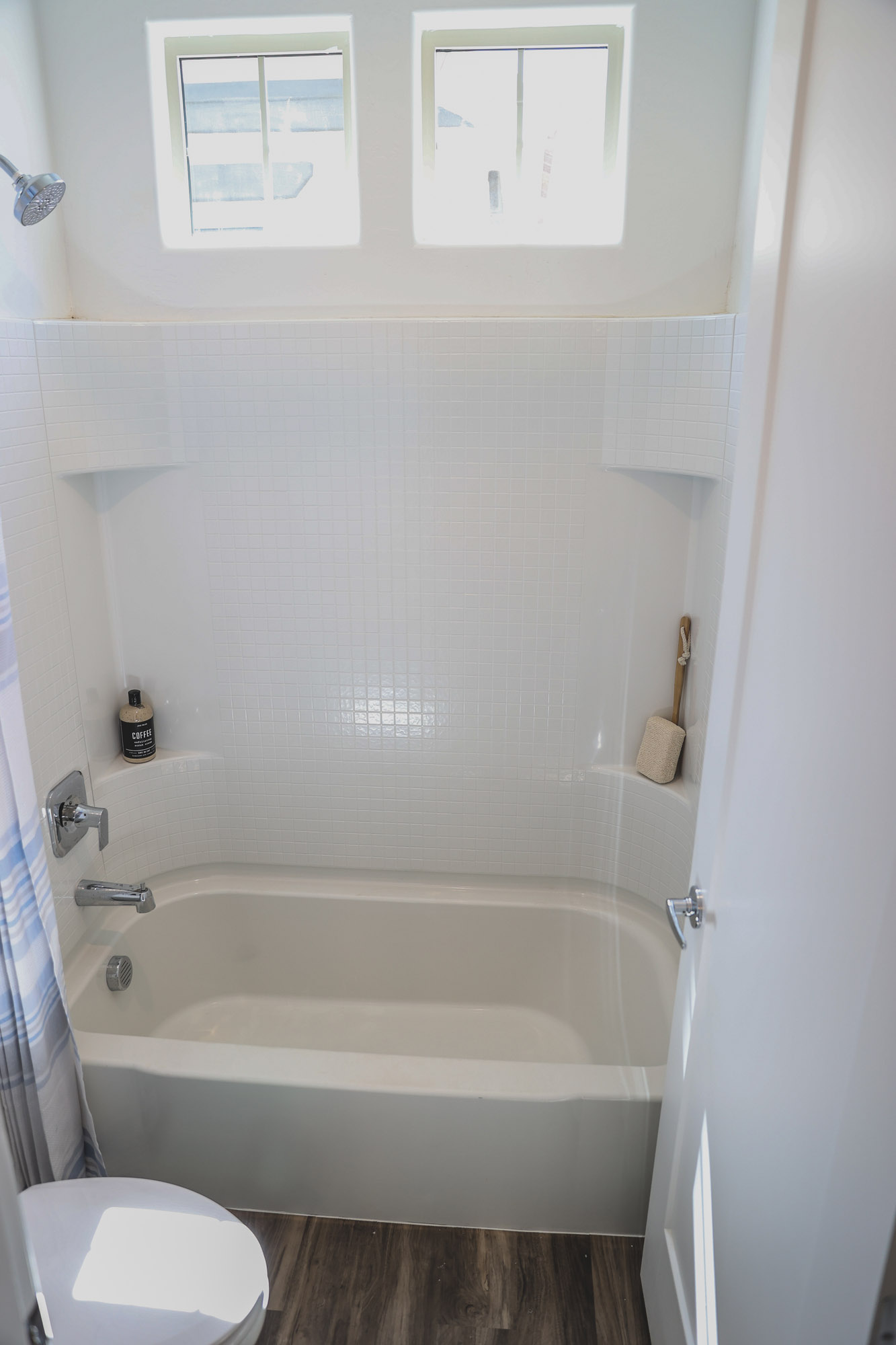 Shower and Tub at Village at Pioneer Park Apartments in Peoria, AZ