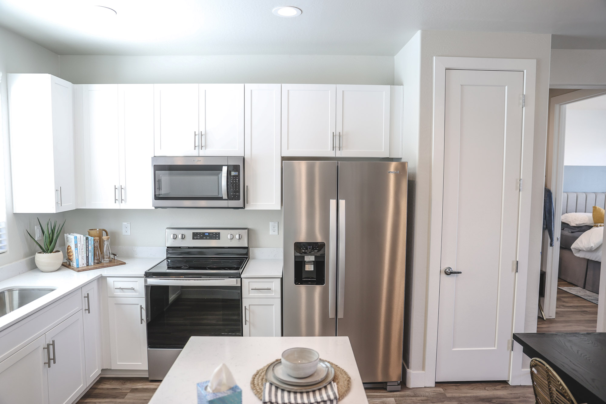 Well-Equipped Kitchen at Village at Pioneer Park Apartments in Peoria, AZ