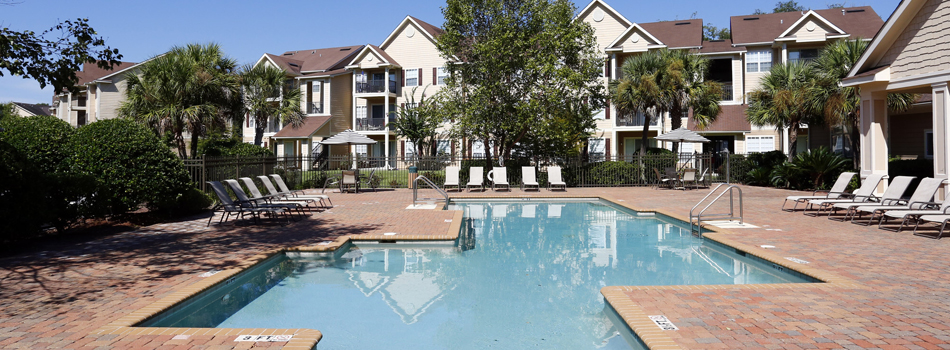 Swimming Pool with Sundeck at Village at Southern Oaks