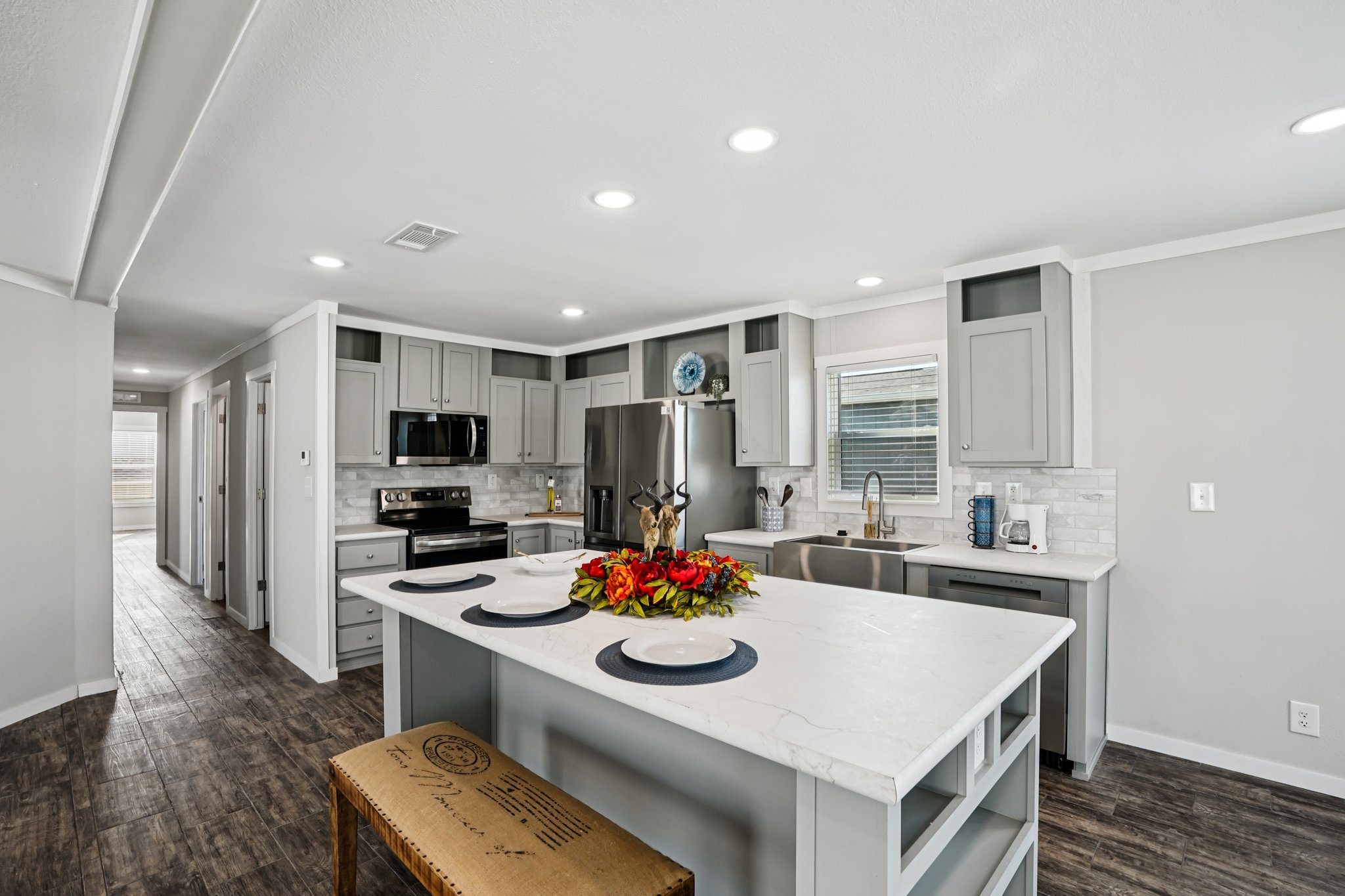 Floor plan layout for $2325/mo | M66A |  Rent