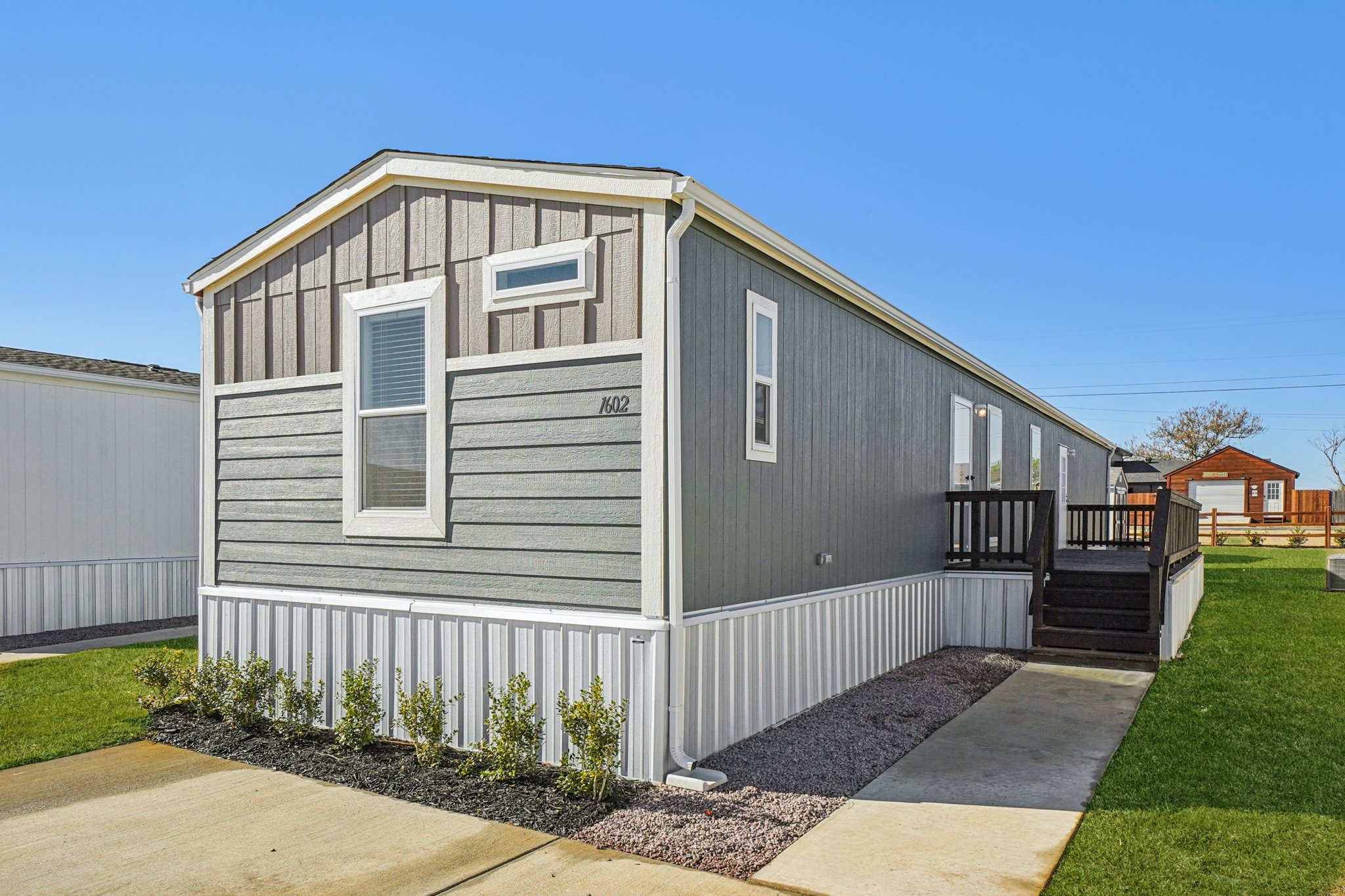 Informative Picture of New Moon SW | Buy or Rent-to-Own