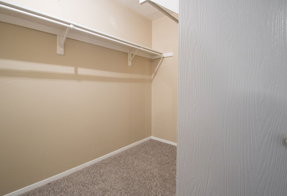 1 & 2 Bedrooms w/ Walk-In Closets at Villas of Oak Creste Apartments in Northwest San Antonio, TX
