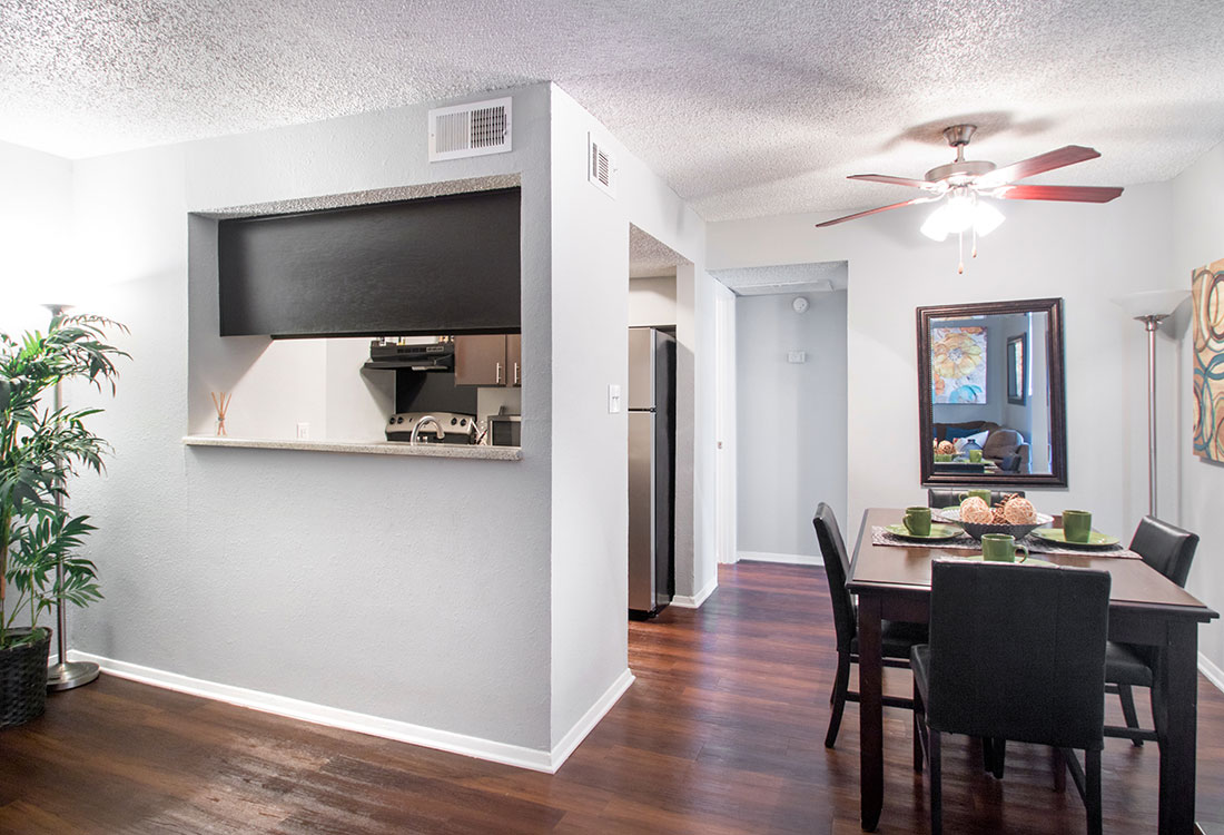 Separate Dining Area at Villas of Oak Creste Apartments in Northwest San Antonio, TX.