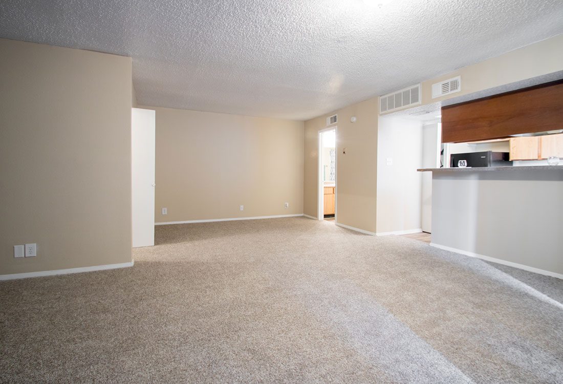 Spacious Living Room at Villas of Oak Creste Apartments in Northwest San Antonio, TX
