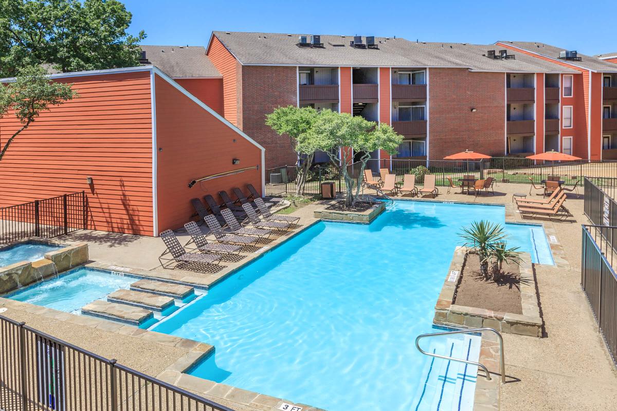 Resort-Style Pool at Villa Vista Apartments in Dallas, TX