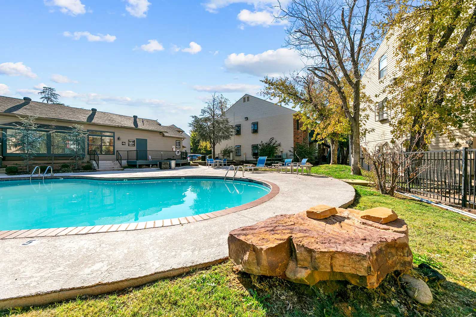 Exterior Pool Photo Walnut Creek @ 122