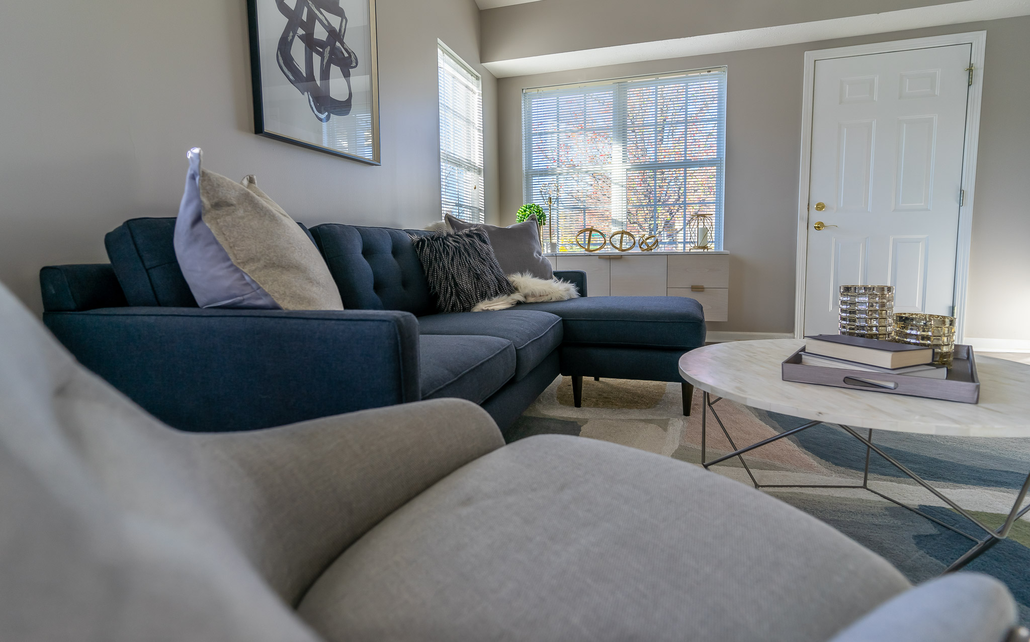 Living Room Nook at Waterview Townhouse Apartments in Webster, NY
