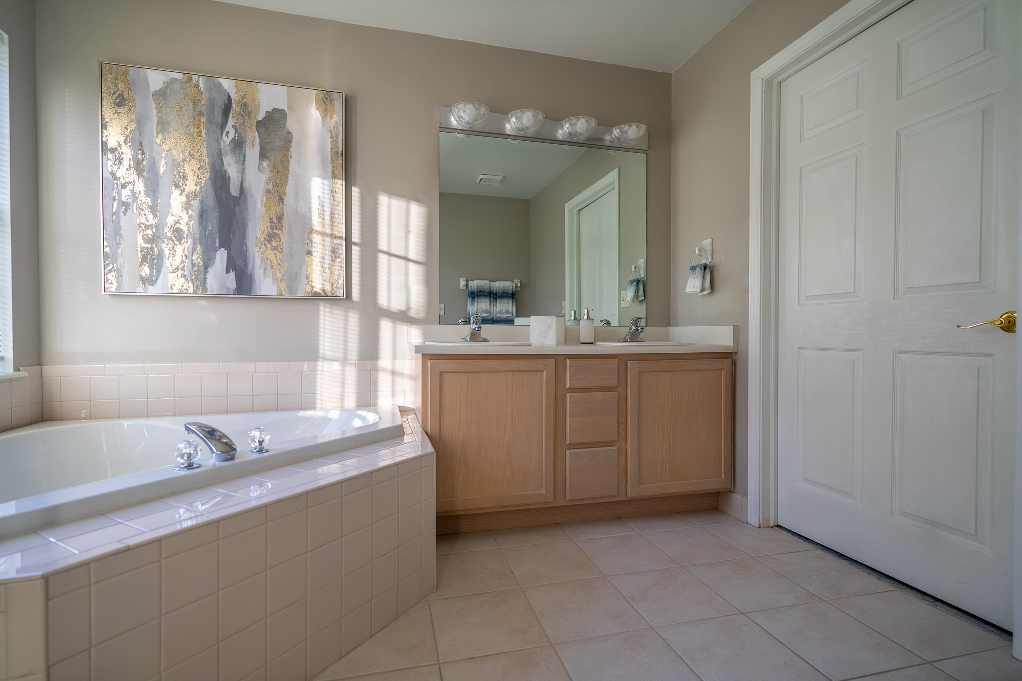 Master Bathroom at Waterview Townhouse Apartments in Webster, NY