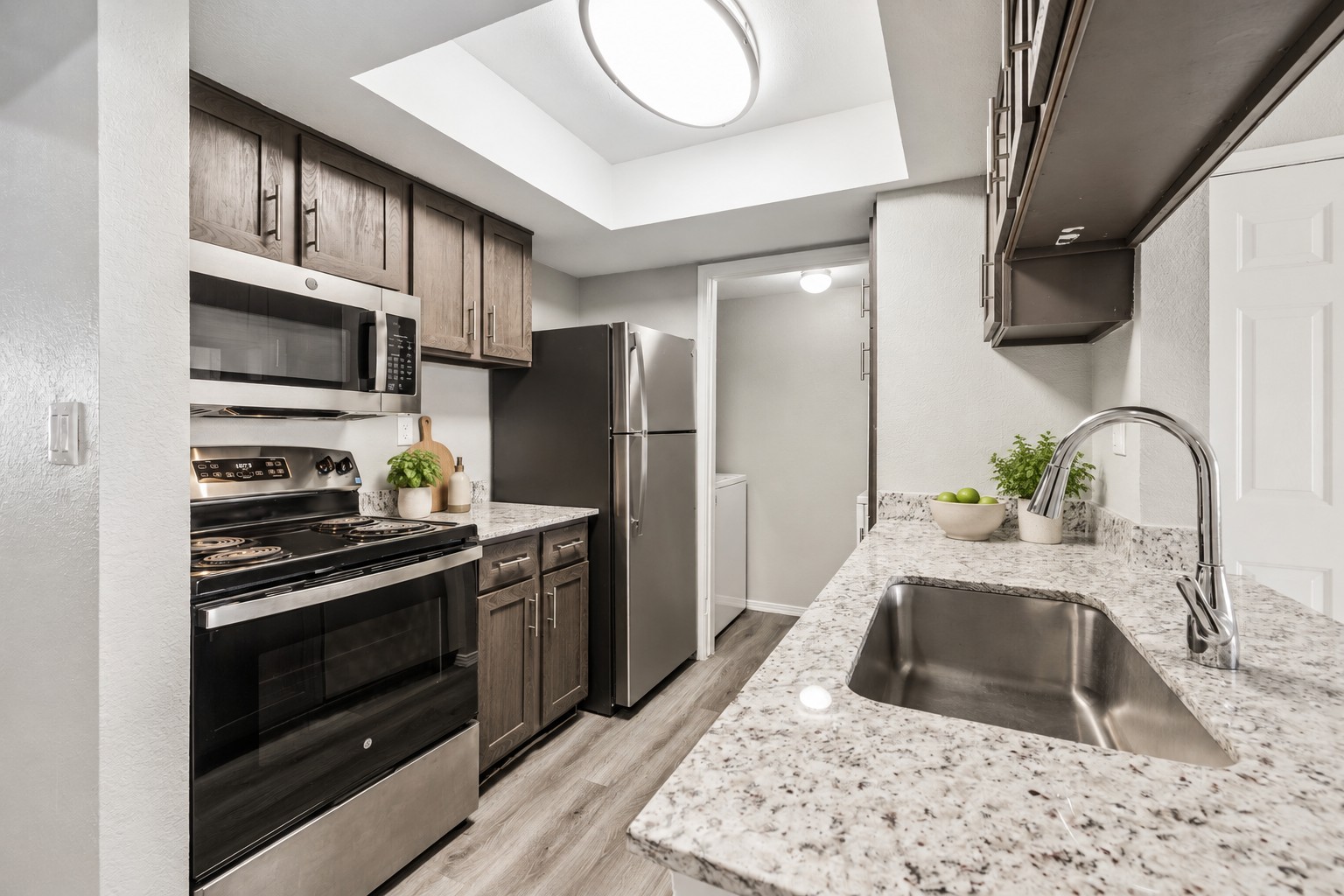 Waterford Apartment Homes in Tulsa, Oklahoma
