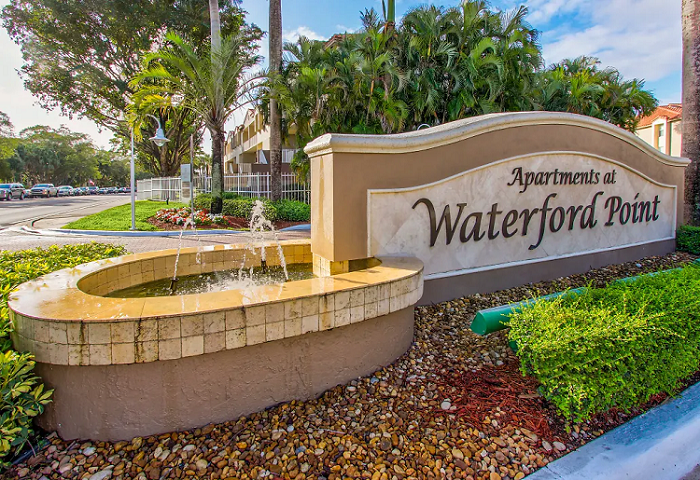  Waterford Point Apartments in Miami, Florida