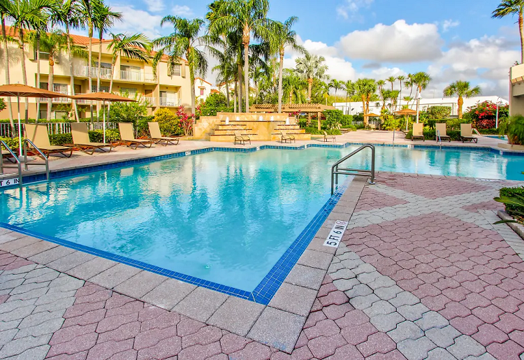 Sparkling Pool at Waterford Point Apartments in Miami, Florida