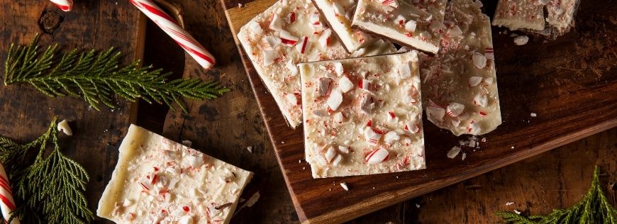 Close Out the Holiday Season on the Right Foot with This Recipe for Peppermint Bark  Cover Photo