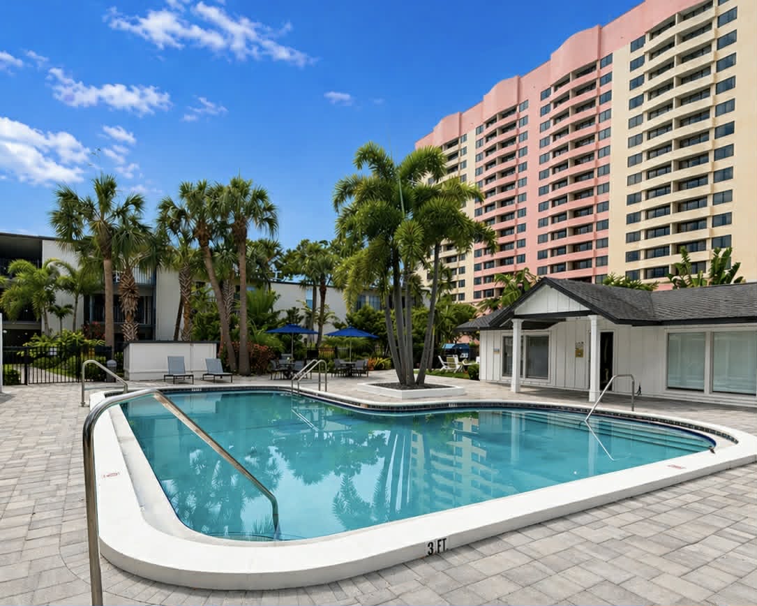 Westshore Apartments Pool 
