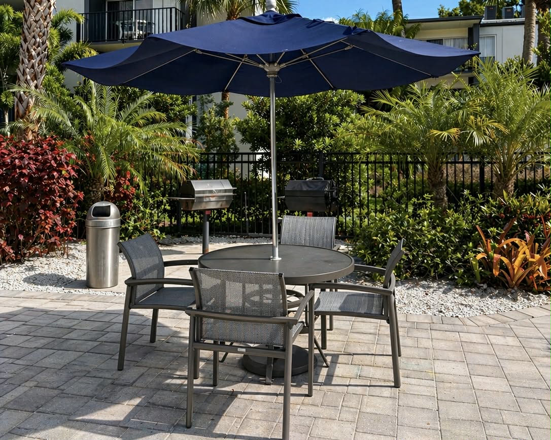 Westshore Apartments Grilling Area