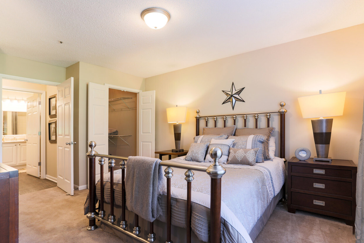 Cozy Bedrooms at Wildwood Ridge Apartments in Atlanta, GA