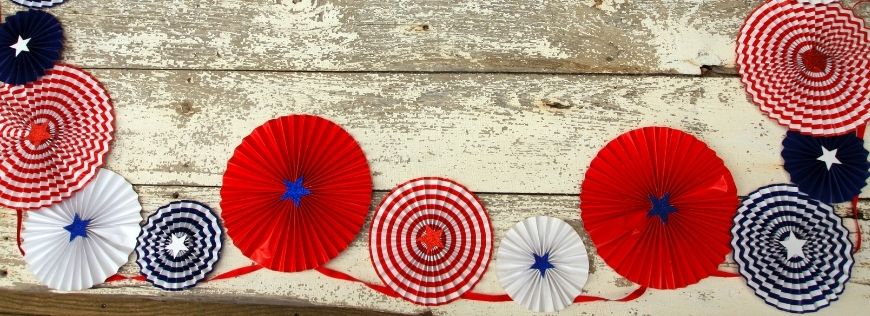 Make Your Very Own Patriotic Door Medallion with This Easy-to-Follow DIY Project  Cover Photo